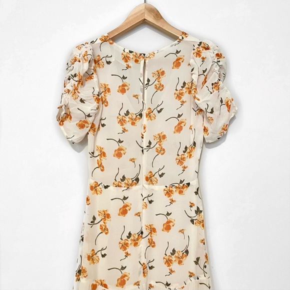 Reformation Cosa Floral V Neck Short Sleeve Midi Dress in Yellow Limonada - Picture 13 of 16